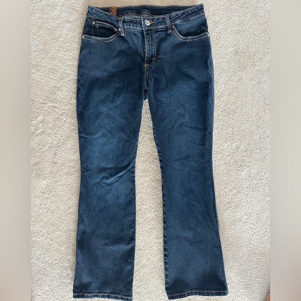 Aura from the women at Wrangler jeans